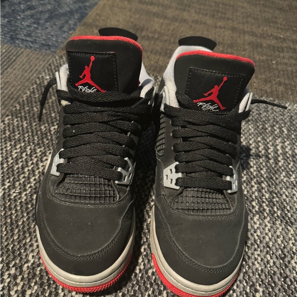 Jordan Bred 4s Size 5y